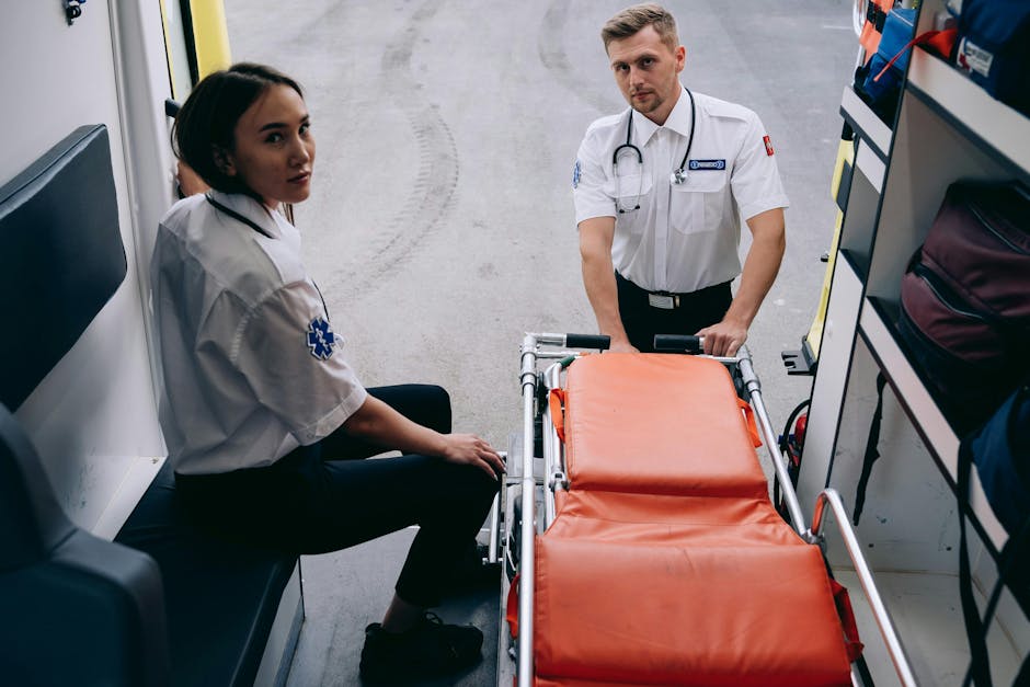 The Definitive Guide to Stretcher vs Gurney: Key Differences Explained - American Mortuary Coolers & Equipments The Definitive Guide to Stretcher vs Gurney: Key Differences Explained - American Mortuary Coolers & Equipments